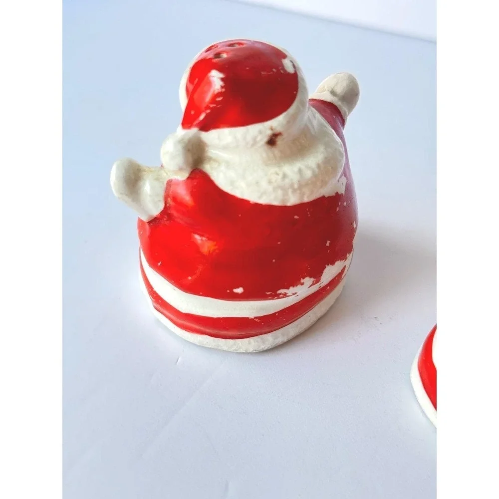 Vintage Kreiss & Co. Ceramic Santa Salt and Pepper Shakers Distinctive Eyes MCM